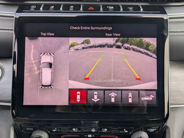 2025 Jeep Grand Cherokee Limited 4x2