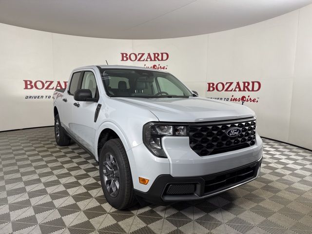 2025 Space White Metallic Ford Maverick XLT AWD Truck