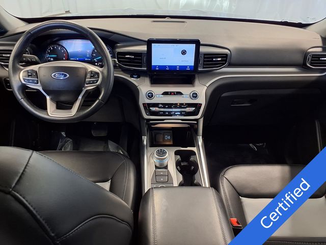 2023 Ford Explorer - Image 11