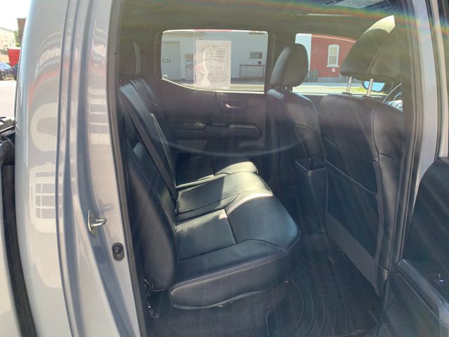 Used 2018 Toyota Tacoma Truck