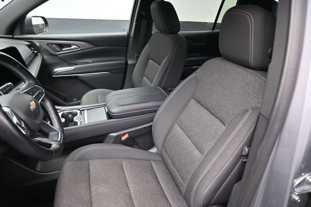 Used 2024 Chevrolet Traverse SUV