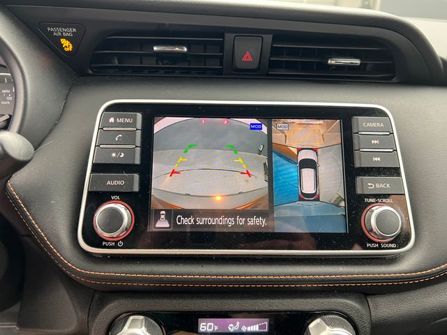 2020 Monarch Orange/Super Black Nissan Kicks SR FWD SUV