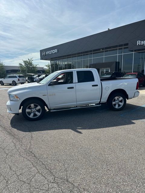 Used 2015 Bright White Clearcoat Ram Express image 2