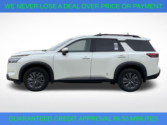 2023 Nissan Pathfinder SV 7