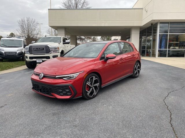 2025 Volkswagen Golf GTI SE FWD