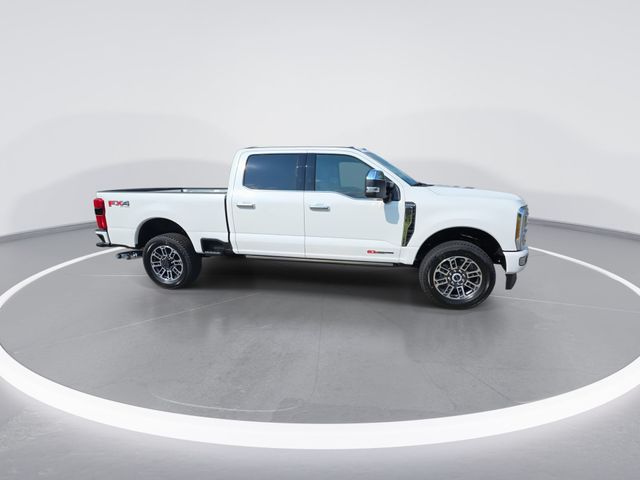 New 2026 Star White Metallic Tri-Coat Ford F-350® Platinum® image 2