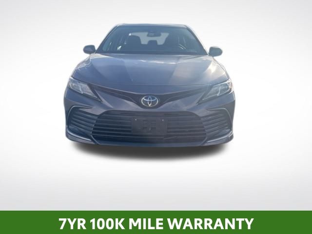 Used 2022 Toyota Camry LE with VIN 4T1C11AK3NU075982 for sale in Harrisonburg, VA