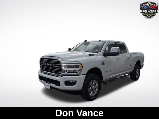 Bright White Clearcoat 2024 RAM 2500 Laramie Crew Cab 4WD Pickup Truck Four-Wheel Drive 6-Speed Automatic