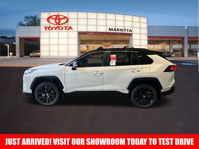 2024 Toyota RAV4 Hybrid XSE 2