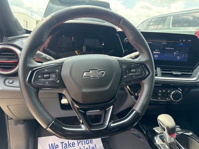 2025 Chevrolet Trax 2RS:168988B