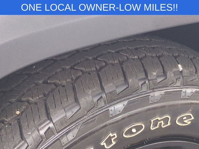 Used 2019 Blue Jeep Trailhawk image 11