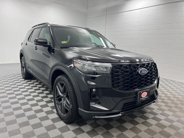 2025 Ford Explorer ST-Line AWD