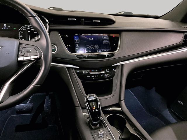 2023 Cadillac XT6 Luxury - 5