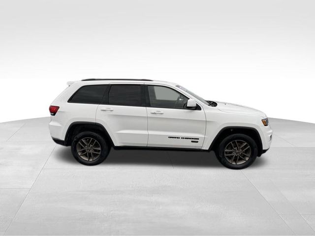 2016 Jeep Grand Cherokee 75th Anniversary Edition 2