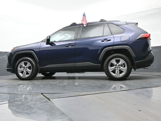 2023 Toyota RAV4 XLE 38