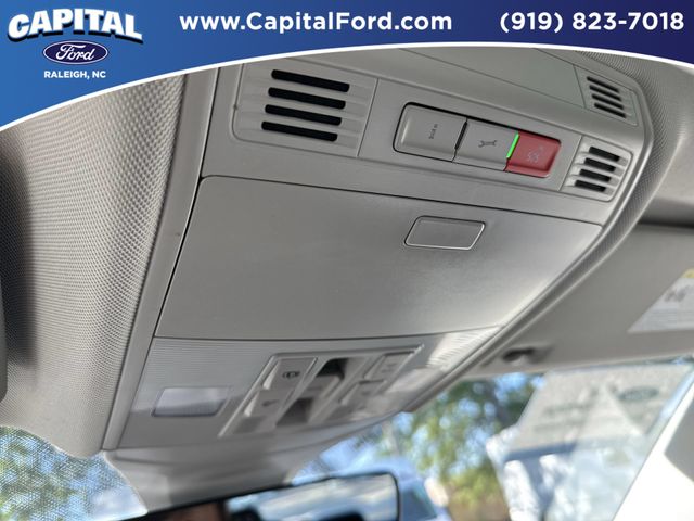 Used 2025 Silver Volkswagen 1.5T SE image 33