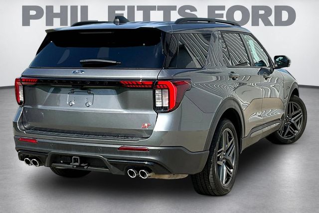 2025 Ford Explorer ST - 5