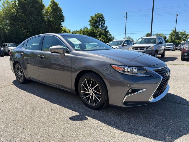 Gray Pearl 2017 Lexus ES Sedan Front-Wheel Drive 6-Speed Automatic