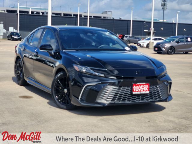 Midnight Black Metallic 2025 Toyota Camry Sedan Front-Wheel Drive Continuously Variable Transmission