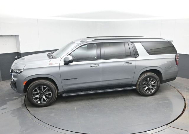 Used 2023 Gray Chevrolet Z71 image 41