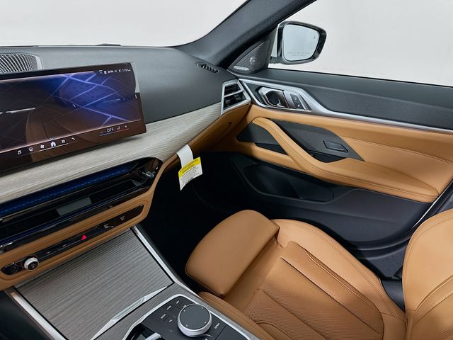 2025 BMW i4 eDrive40 25