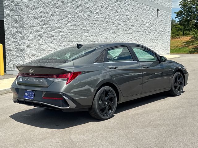 New 2026 Gray Hyundai SEL Sport image 5
