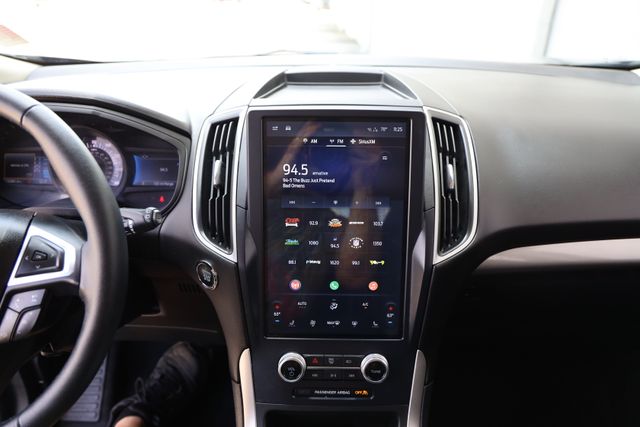 2023 Ford Edge SEL Black at Toyota of Victoria