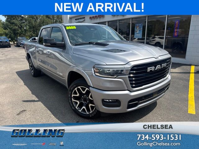 Billet Silver Metallic Clearcoat 2025 RAM 1500 Pickup Truck Four-Wheel Drive 8-Speed Automatic