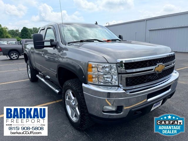 Graystone Metallic 2013 Chevrolet Silverado 2500HD Pickup Truck Four-Wheel Drive 6-Speed Automatic Overdrive