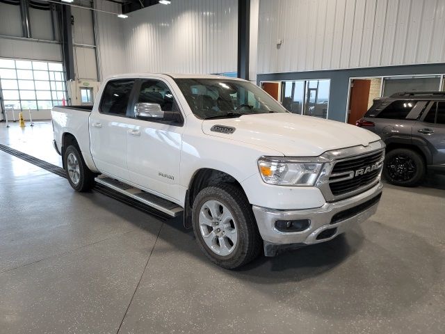 Bright White Clearcoat 2021 RAM 1500 Pickup Truck Four-Wheel Drive 8-Speed Automatic