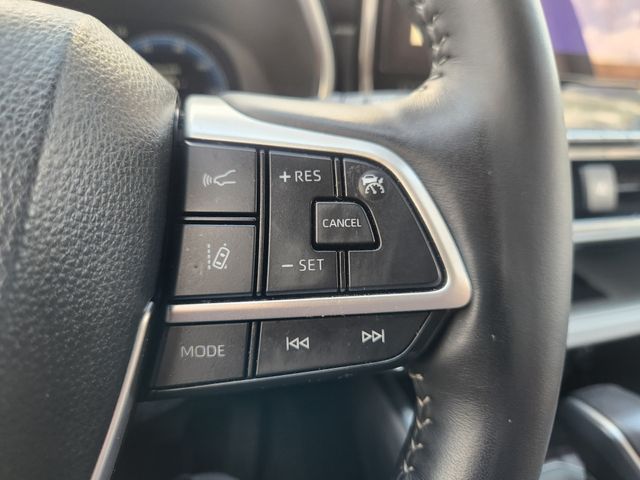 2025 Toyota Highlander Hybrid Platinum  at Gullo Toyota