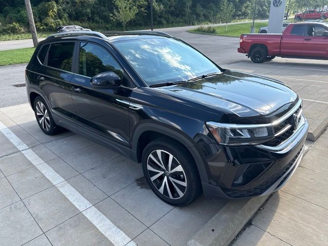 2023 Volkswagen Taos 1.5T SE Black at Carlisle Cadillac Buick GMC