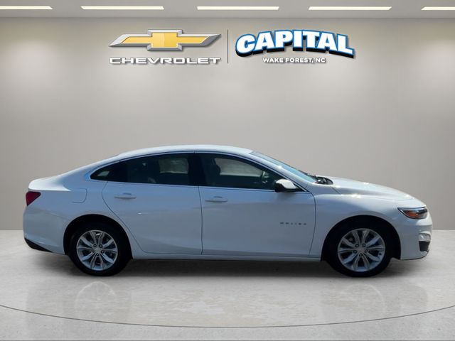 Used 2025 White Chevrolet LT image 6