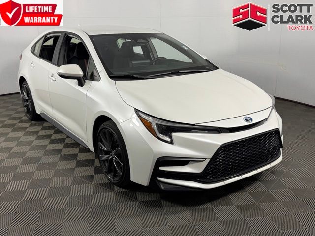 2024 Toyota Corolla Hybrid SE
