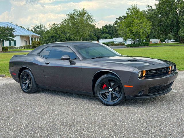 2023 Dodge Challenger SXT RWD