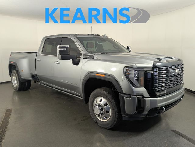 Sterling Metallic 2025 GMC Sierra 3500HD Denali Ultimate Crew Cab 4WD Pickup Truck Four-Wheel Drive Automatic