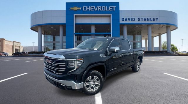  2025 GMC Sierra 1500 SLT Crew Cab 4WD   