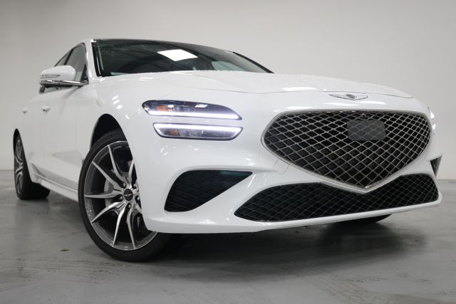 Uyuni White 2026 Genesis G70 2.5T Prestige AWD Sedan All-Wheel Drive 8-Speed Automatic
