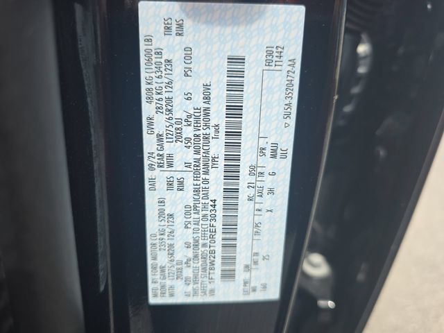Used 2024 Agate Black Metallic Ford XLT image 35