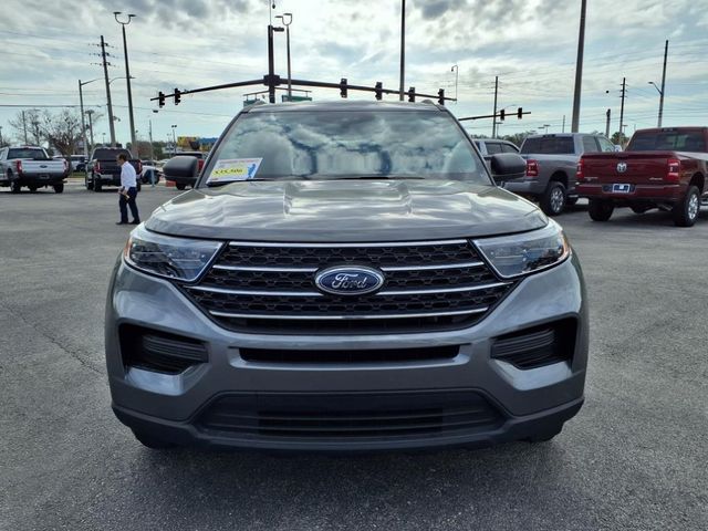 2024 Ford Explorer XLT photo