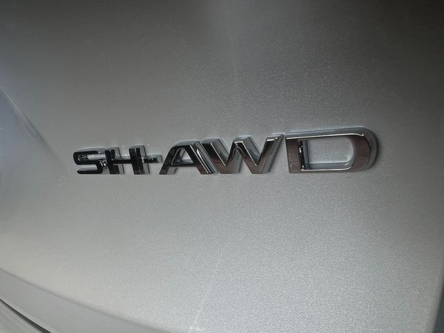 2026 Acura RDX Technology Package - Platinum White exterior view 6