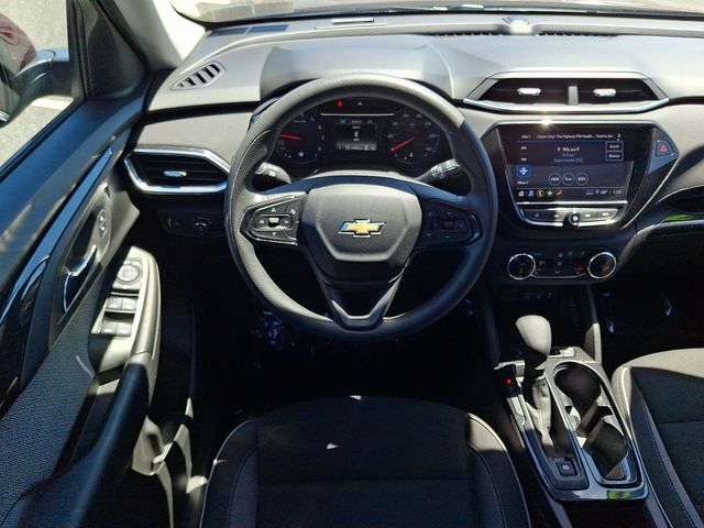 used 2023 Chevrolet TrailBlazer car, priced at $21,440