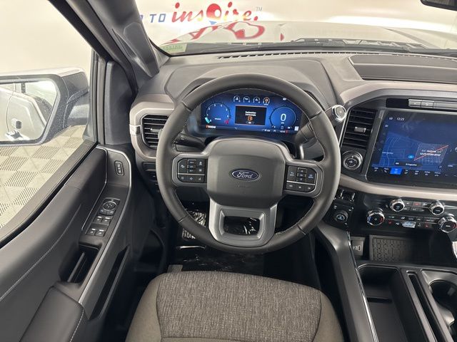 2025 Agate Black Metallic Ford F-150 XLT 4X4 Truck