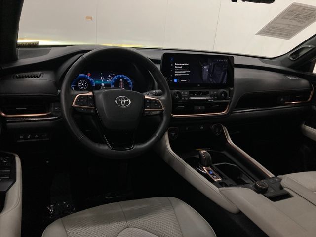 2024 Toyota Grand Highlander Hybrid MAX Platinum
