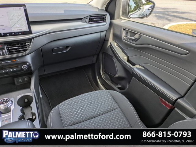 used 2024 Ford Escape car, priced at $26,997
