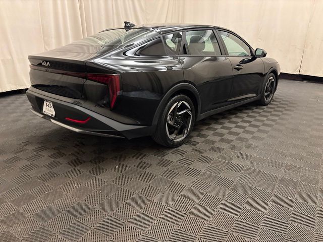 2025 Kia K4 EX - Image 5