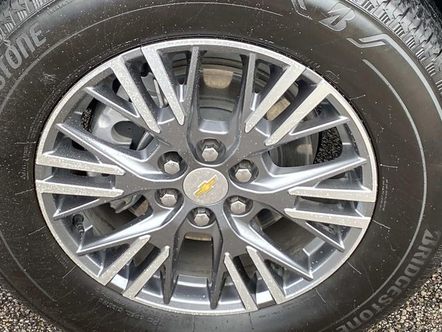 Used 2026 Chevrolet Traverse SUV