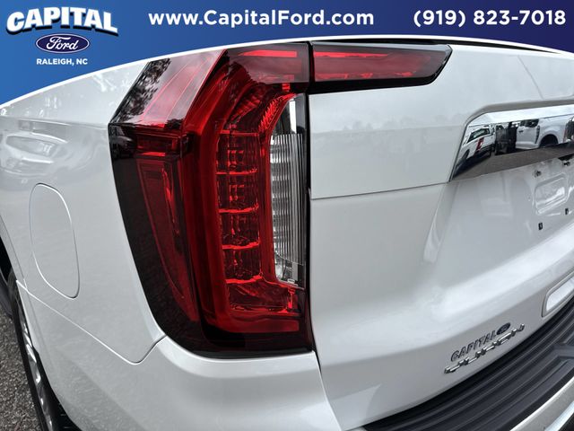 Certified Used 2022 White Frost Tri-Coat GMC SLT image 15
