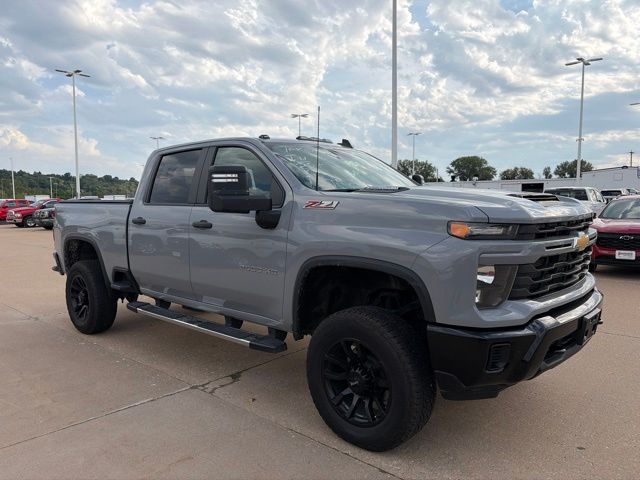 Slate Gray Metallic 2024 Chevrolet Silverado 2500HD Pickup Truck Four-Wheel Drive Automatic