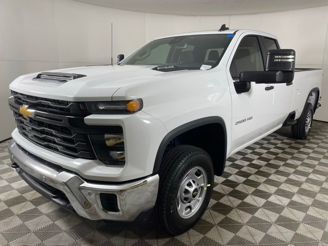 2025 Chevrolet Silverado 2500HD Work Truck 6